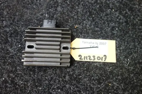 SPANNINGSREGELAAR Yamaha YZF R6 2006 - 2007