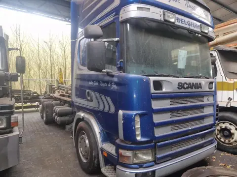Scania 124 470 VOLLUCHT (bj 2002)