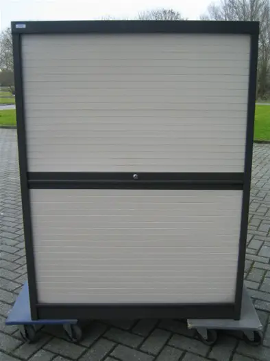 3x CD ladenkast H138xB103xD54