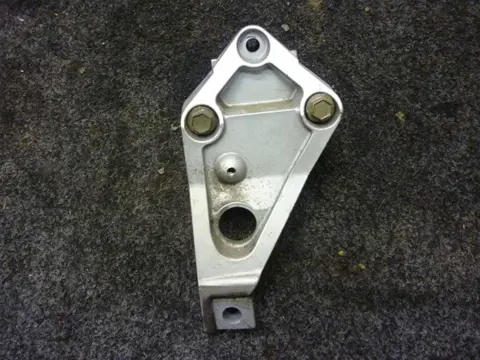 DUO VOETSTEUN LINKS Triumph Trophy 1200 1991 - 1995