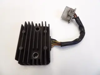 SPANNINGSREGELAAR Kawasaki EN 500 Vulcan 1991 - 1995