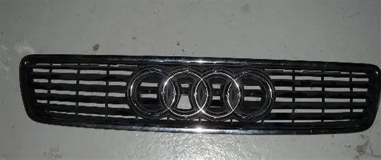 Grill voor AUDI A6, 6 liter 1994 groot embleem