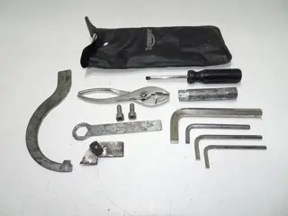 GEREEDSCHAPSET Triumph T509 Speed Triple 1997 - 1999