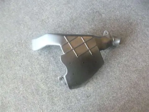 RECHTER LUCHTAANZUIGBUIS BMW K 1200 RS 2001 - 2005 / 1997 -