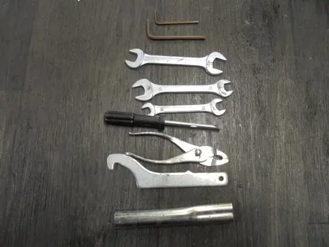 GEREEDSCHAPSET Yamaha XVS 1100 Dragstar 1999 - 2007