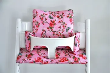 Stokke trip trap stoelverkleiner kussen "Pip Fuchsia