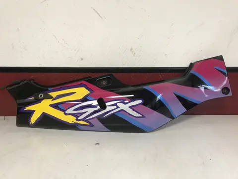 RECHTER ACHTERKANT Suzuki GSX R 750 1992 - 1993