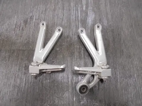 DUO VOETSTEUN SET Yamaha YZF R6 1998 - 2002
