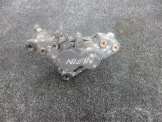 REMKLAUW LINKS VOOR Triumph 1000 Daytona 1992 - 1992