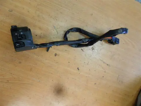 STUURSCHAKELAAR LINKS Kawasaki Z 1000 2010 - 2013