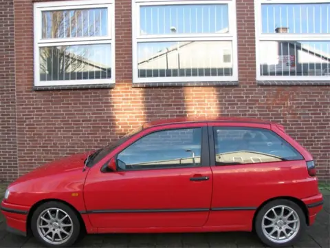 Sloopauto inkoop Den haag Seat Ibiza voor demontage