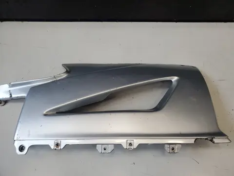 LINKER ONDERKUIP Aprilia RST 1000 Futura 2001 - 2004