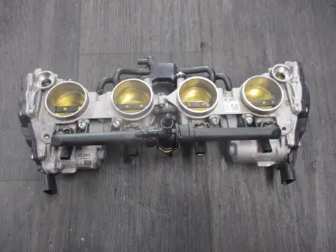 GASKLEPHUIS BMW S 1000 RR 2022 - 2024