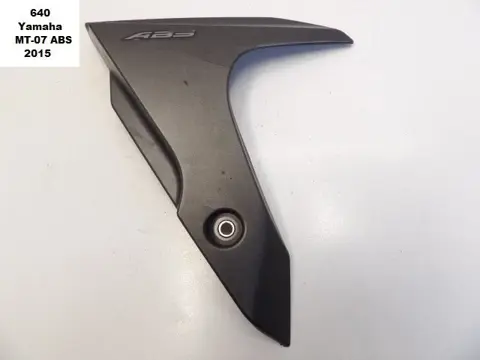 VOORSPATBORD Yamaha MT 07 2014 - 2017