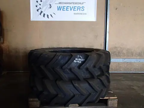 MICHELIN 12.4R28