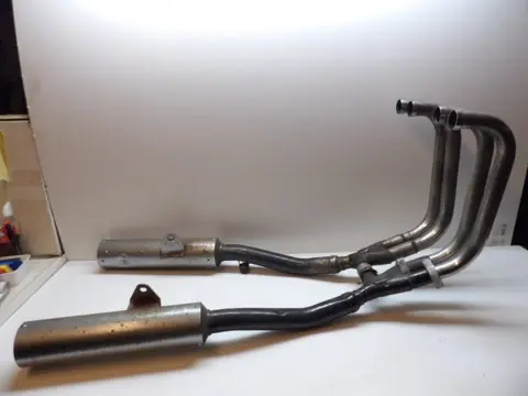 UITLAAT Kawasaki GPZ 600 1985 - 1987