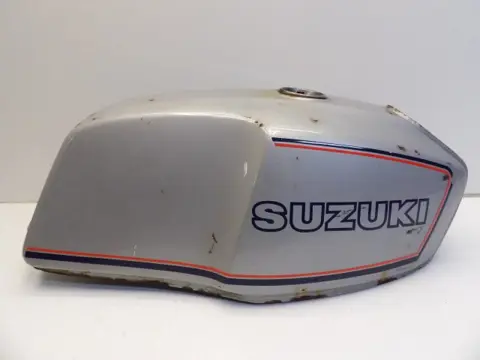 TANK Suzuki GSX 400 E 1981 - 1985