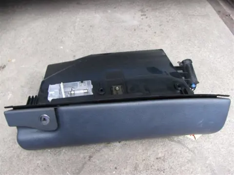 Mercedes clk 230 Dashboardkastje Sloopauto inkoop Den haag