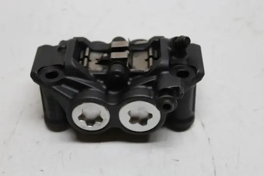 REMKLAUW RECHTS VOOR Yamaha MT 09 2018 - 2020