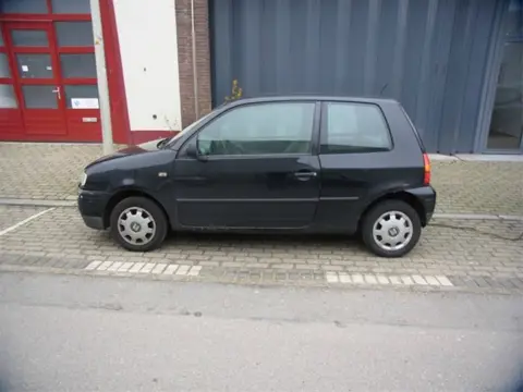 Seat arosa 1.0 Zwart Plaatwerk en diverse onderdelen