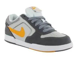 Nike schoenen aanbieding
