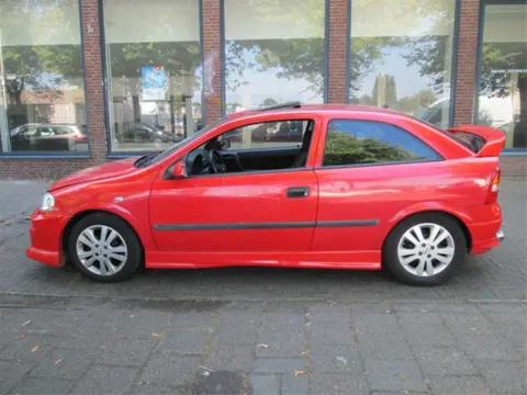 Opel Astra G 1.6 1998 (Y547) Plaatwerk en Onderdelen