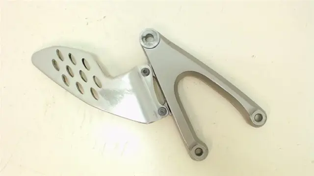 LINKER SCHETSPLAAT Yamaha YZF R1 2004 - 2006