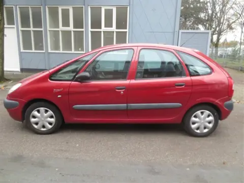 Citroen Xsara Picasso 1.8 16 v 2000 Plaatwerk Kleurcode EKQD