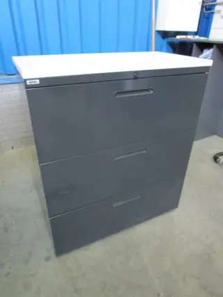 1x Ladenkast H105xB90xD46