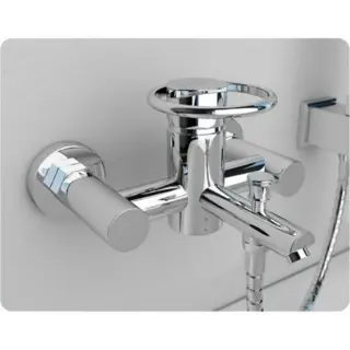 GROTE OPRUIMING SANITAIR KRANEN,WASKOMMEN GRIJP JE KANS