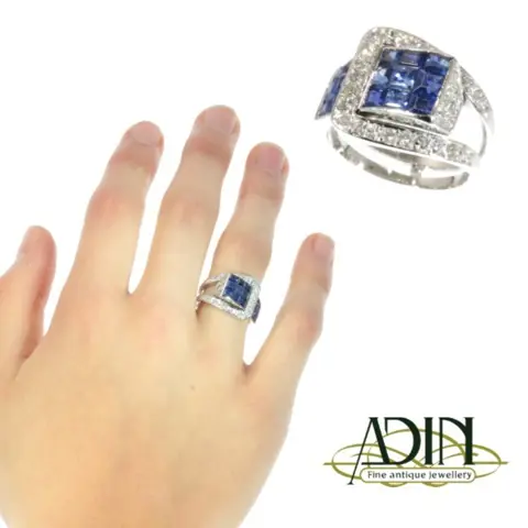 Sublieme trouwring ontworpen door Van Cleef &amp; Arpels.