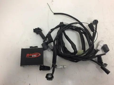 CDI UNIT Suzuki GSX R 750 2004 - 2005