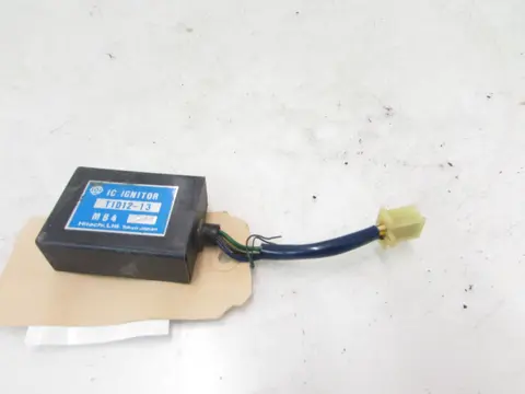 CDI UNIT Honda VF 1100 C Magna 1983 - 1995
