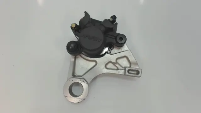 ACHTER REMKLAUW Honda CBR Fireblade 2004 - 2005