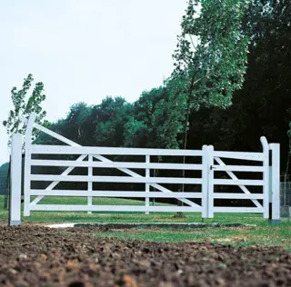 Poort Estate: 145/110 x 420