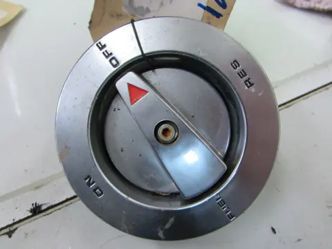 BENZINEKRAAN Honda VFR 750 1986 - 1989