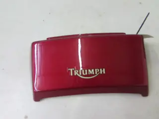 ACHTERKUIPDEEL Triumph Sprint 900 1996 - 1998