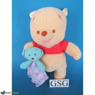 Winnie de Pooh nr. J8168-02 (27 cm)