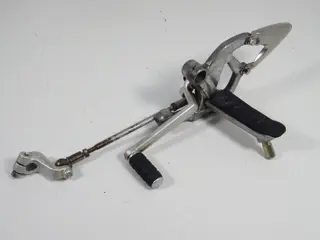 LINKER SCHETSPLAAT Triumph Sprint ST 1050 2005 - 2011