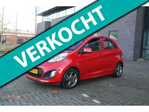 Kia Picanto 1.0 CVVT ISG Plus Pack parelmoer rood Airco Navigatie