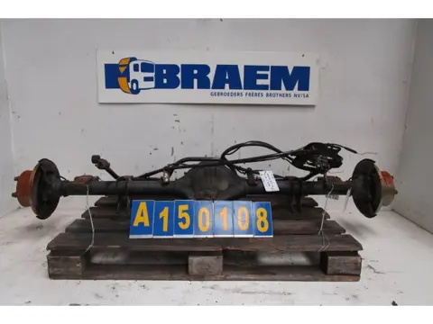 Mercedes-Benz HLO/14C-1.7 37/9 (bj 2003)