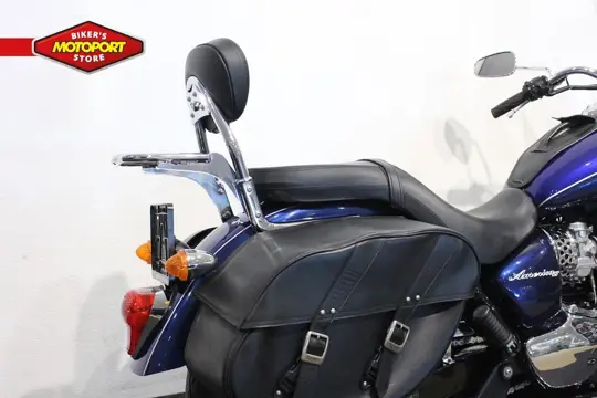 Triumph BONNEVILLE AMERICA LT (2016)