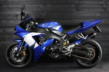 Yamaha YZF R1 (2002)