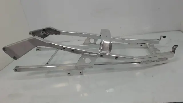 ACHTER SUBFRAME Honda CBR Fireblade 2000 - 2001
