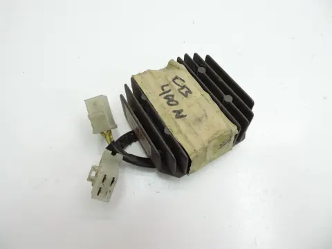 SPANNINGSREGELAAR Honda CB 400 1978 - 1984