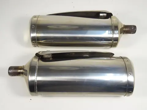 UITLAAT Triumph Speed Triple 1050 2008 - 2010