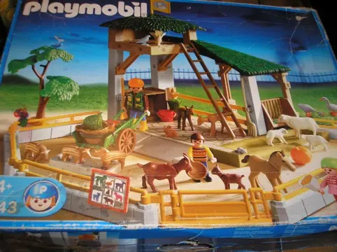 Playmobil - 3243 de kinderboerderij - in doos