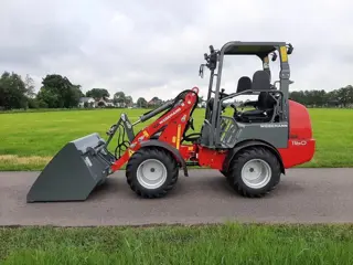 Weidemann 1160 minishovel