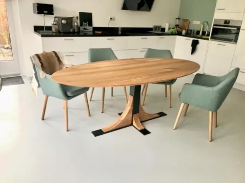 Industriele tafels op maat model Frjemd 220x110cm