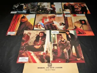HOME ALONE lobbycard set.